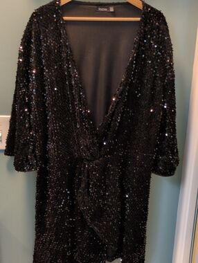 Boohoo Black Sequin Mini Dress Plus